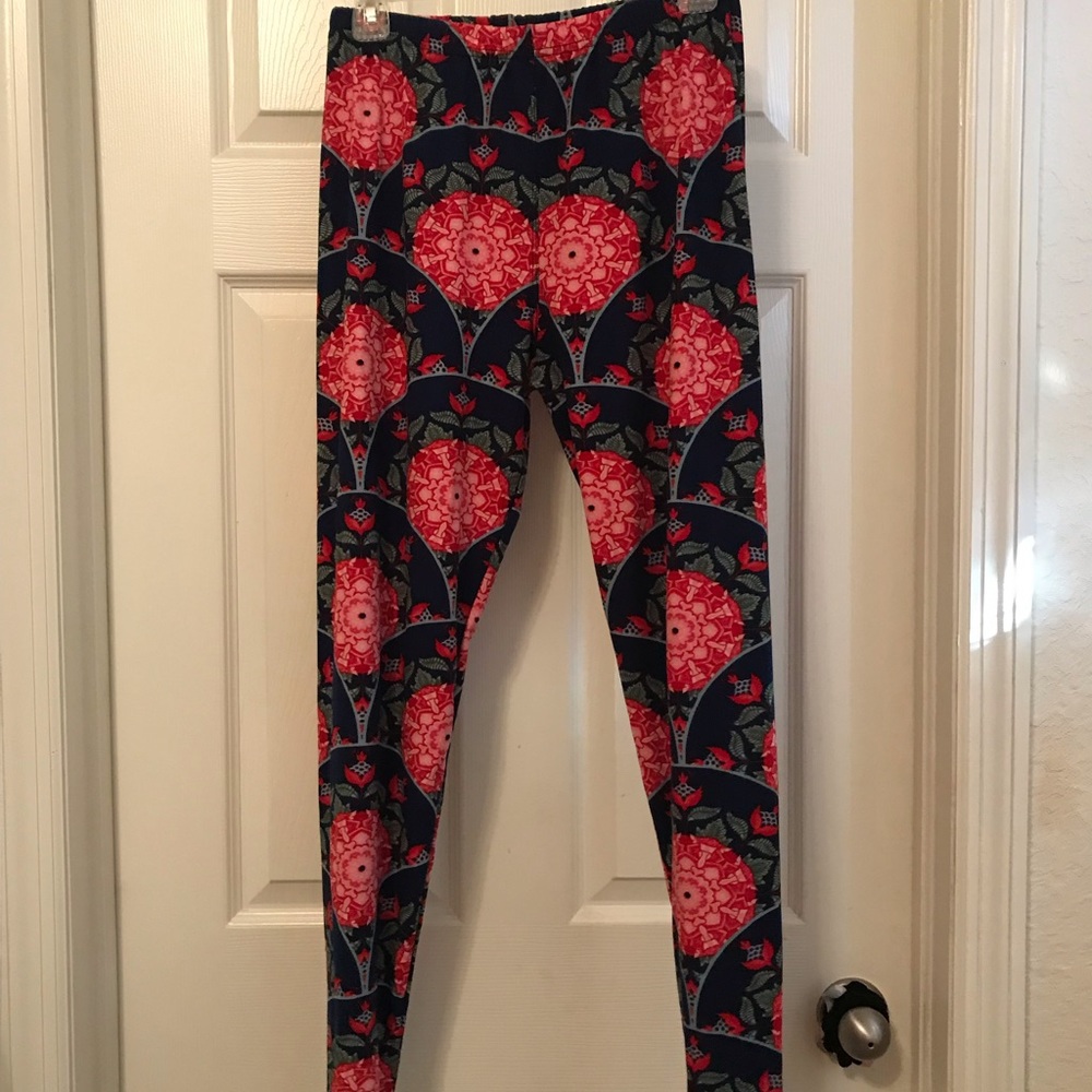 Comfortable colorful leggings
